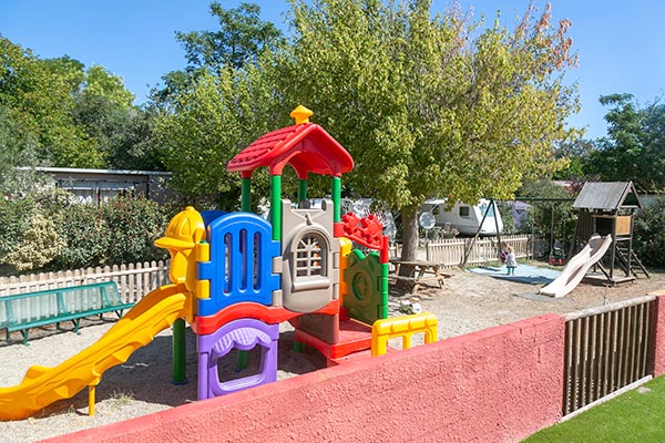 camping avec activités enfants perpignan